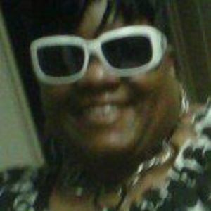 Meet your Posher, Monique